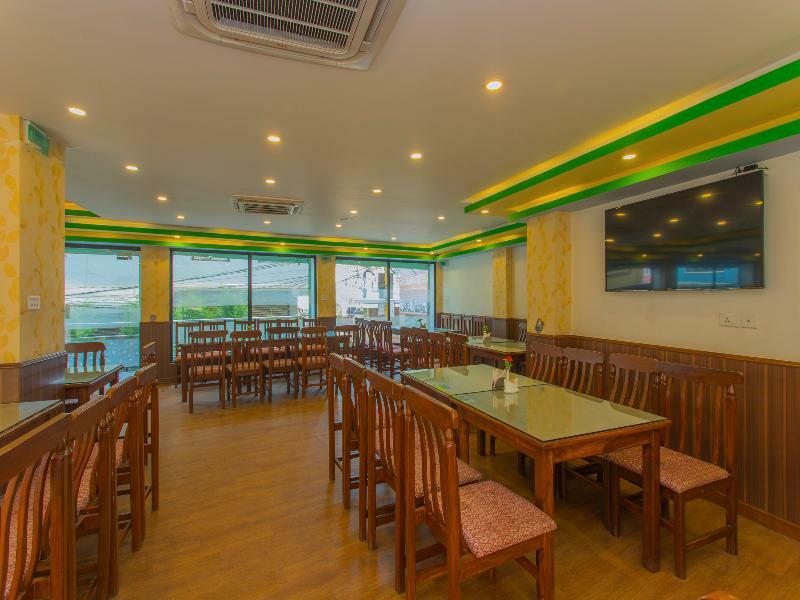 Oyo 255 White Zambala Hotel Kathmandu Exterior photo