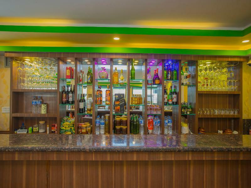 Oyo 255 White Zambala Hotel Kathmandu Exterior photo